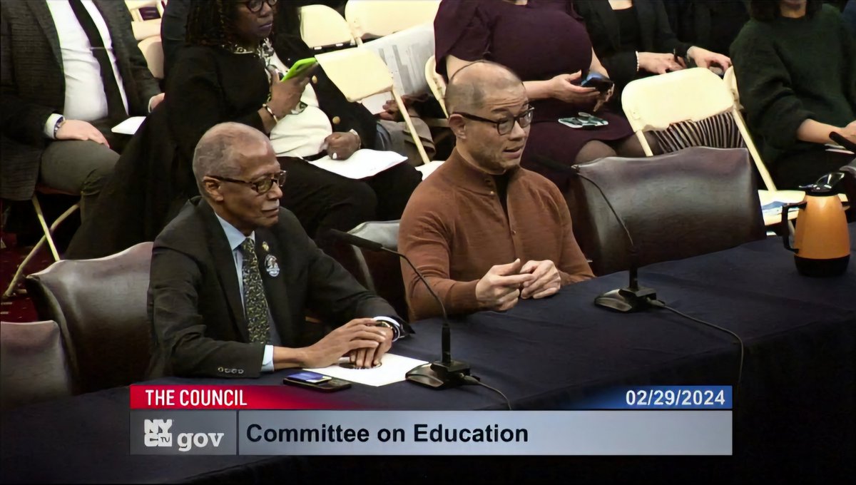 SenatorRJackson's tweet image. Advocating for smaller class sizes began for me as a parent. Leading the CFE lawsuit, we fought for equitable education funding. Now, as State Senator, I continue the battle. Compliance with the #ClassSize Law is vital for our students&apos; success. Let&apos;s prioritize their future.