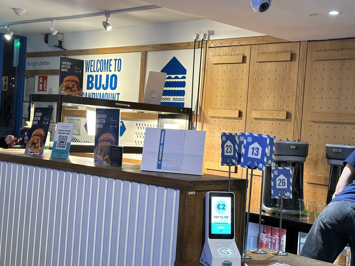 davidhenkes's tweet image. In #Dublin for meetings, and visited 1 of the earliest examples of #fastcasual #restaurants that I remember seeing in #Ireland. Bujo is a burger joint that hits all success criteria, &amp;amp; while it’s evolved a bit since my last visit, it’s great to see they are still bringing crowds