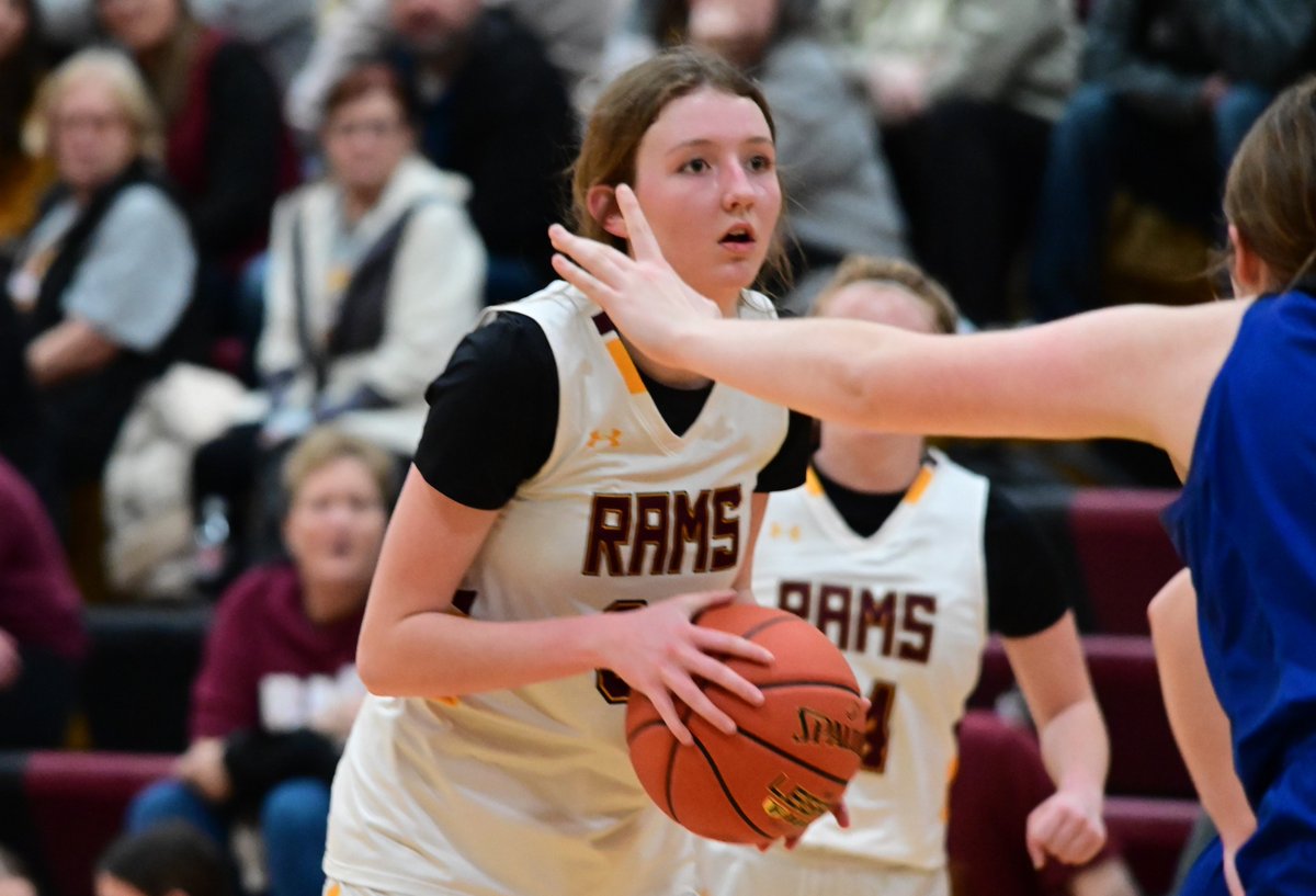ryantimmerman3's tweet photo. All-Western Valley girls hoops:
1st team
*Sydney Doeschot K-P/RV 10
Makynlee Yockey MVAOCOU 11
*Trista Ohlmeier MVAOCOU 11
Madison Stowater Ridge View 12
Kacy Miller West Monona 12
*Addy Johnson Westwood 12
Ashlyn Davis Westwood 11
*Brenna Johnson Westwood 10
*unanimous
#iahsbkb https://t.co/cZydSAMsAe