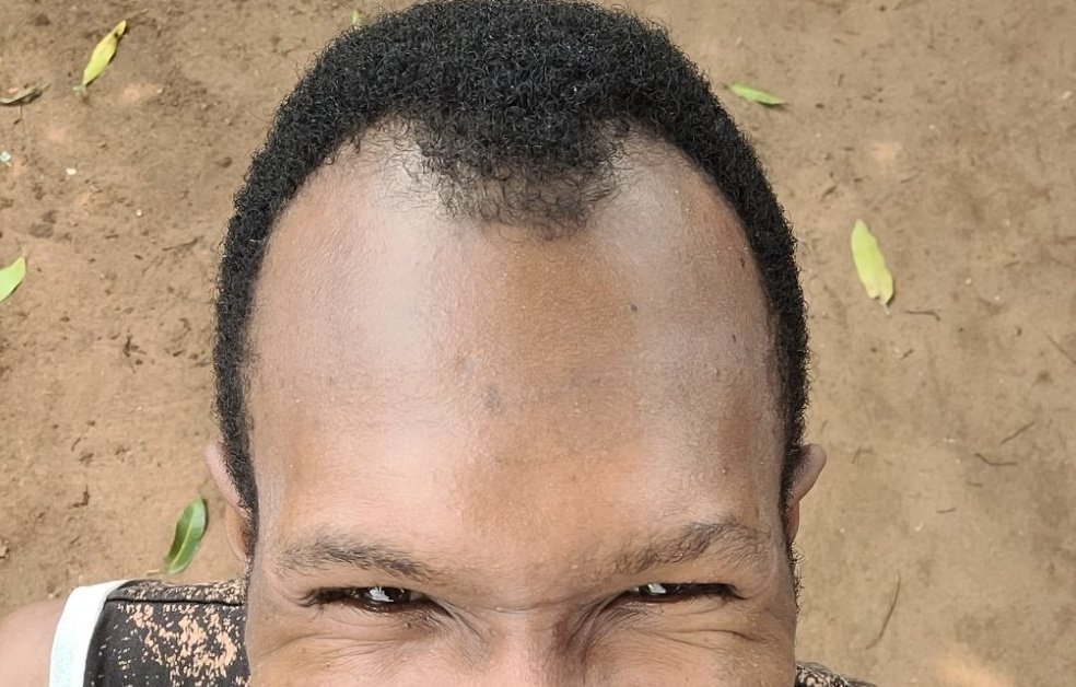 chris_eyo's tweet photo. @DanielRegha @TVCconnect Cap is to some men what makeup is to some women https://t.co/3NP463VhlC