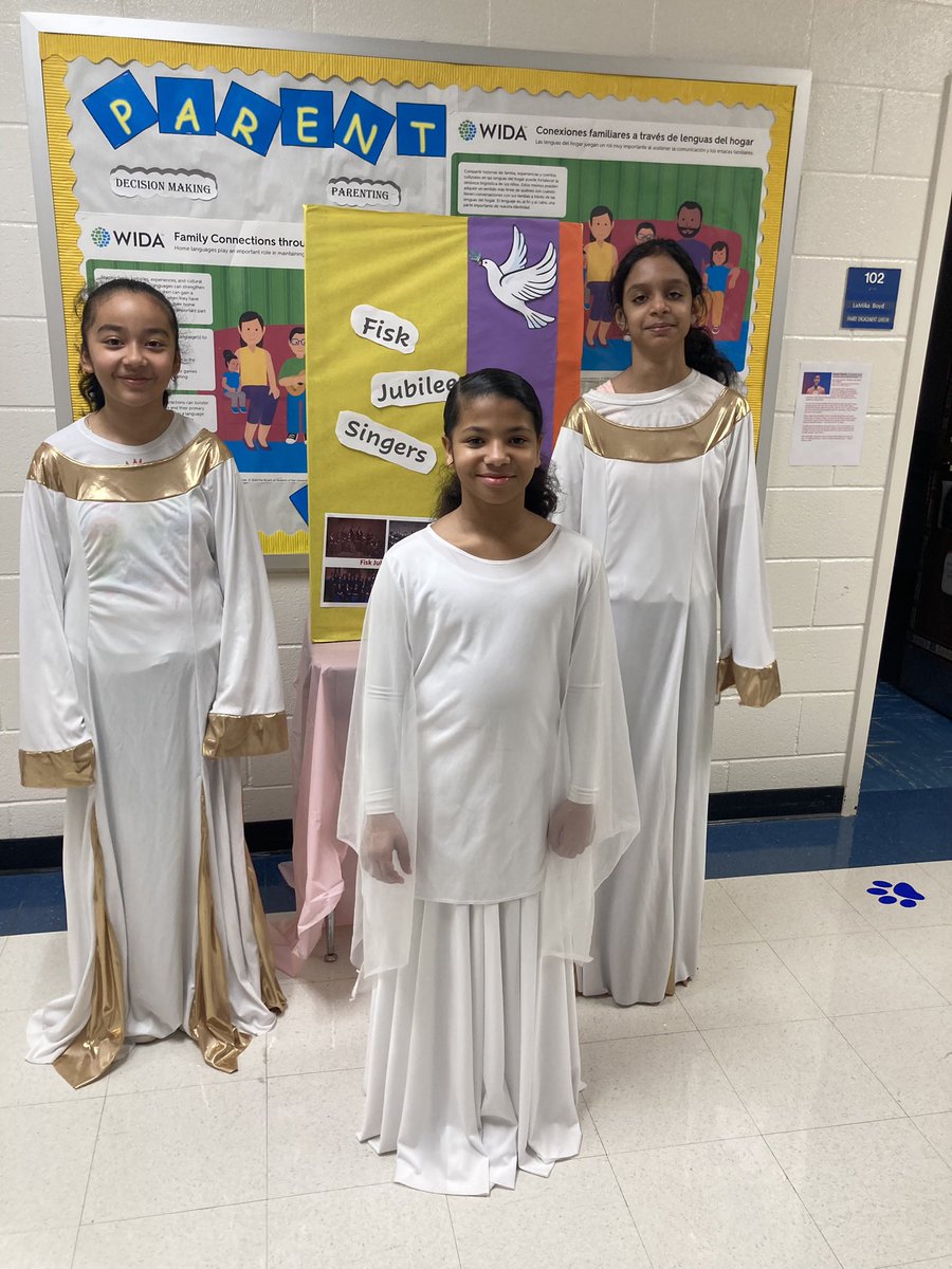 Smith-Barnes Elementary (@sbe_hcs) on Twitter photo The Black History Month Living Museum was amazing <a href="/SBE_HCS/">Smith-Barnes Elementary</a>! The students did an awesome job sharing biographical sketches of influential and inspirational African-Americans! <a href="/cdflemisterbell/">Dr. CDFlemister-Bell</a> <a href="/ACarrecia/">Carrecia Augustin</a> @SSF_Mcleod The Black History Month Living Museum was amazing <a href="/SBE_HCS/">Smith-Barnes Elementary</a>! The students did an awesome job sharing biographical sketches of influential and inspirational African-Americans! <a href="/cdflemisterbell/">Dr. CDFlemister-Bell</a> <a href="/ACarrecia/">Carrecia Augustin</a> @SSF_Mcleod