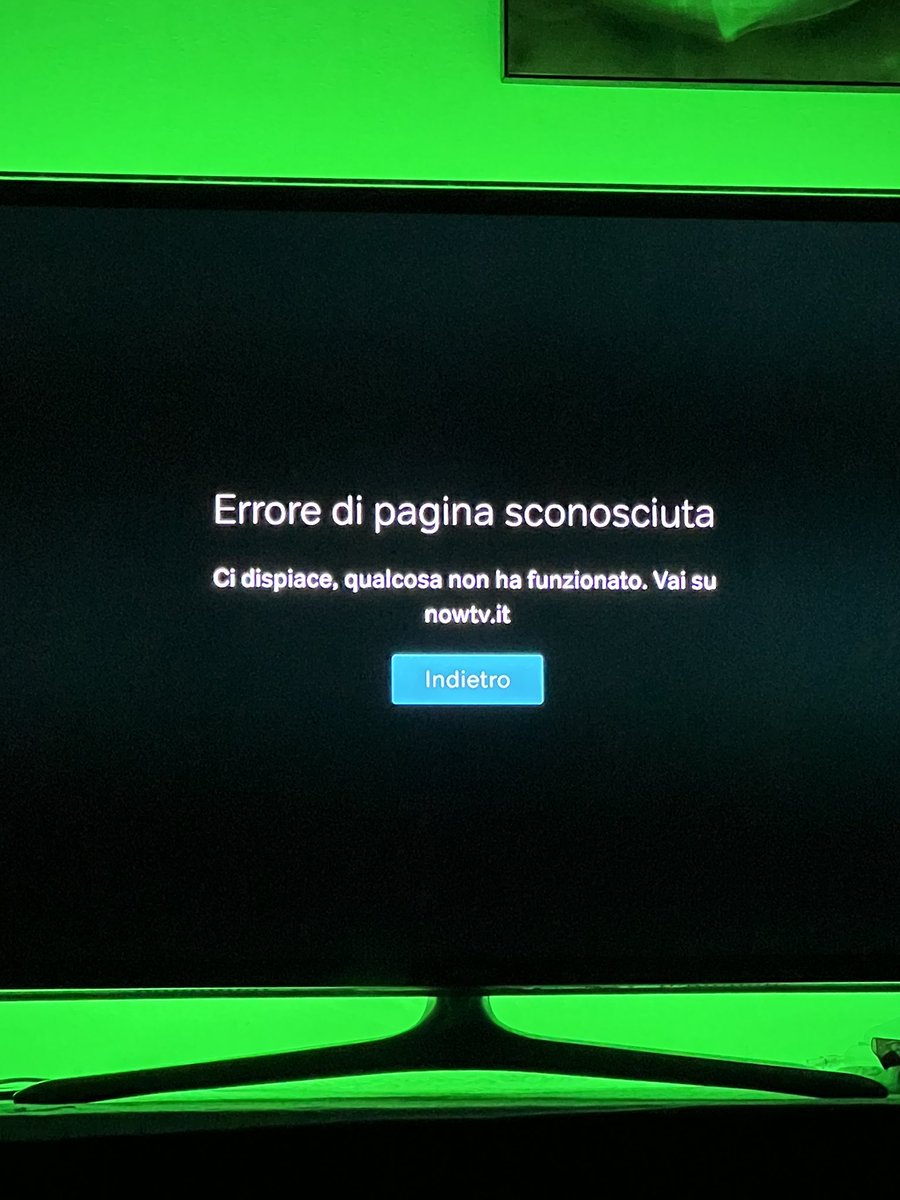 mircodimarcello's tweet photo. La puntualità di @NOWTV_It per la finale di @MasterChef_it è imbarazzante! #MasterChef https://t.co/5uE2b9pDU3