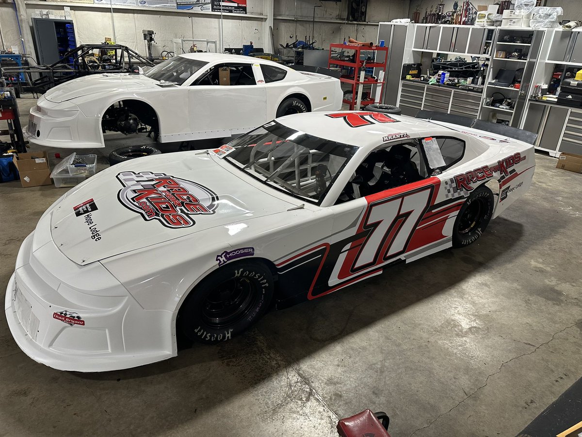 𝙊𝙣𝙚𝙬𝙧𝙖𝙥𝙨 tweet media