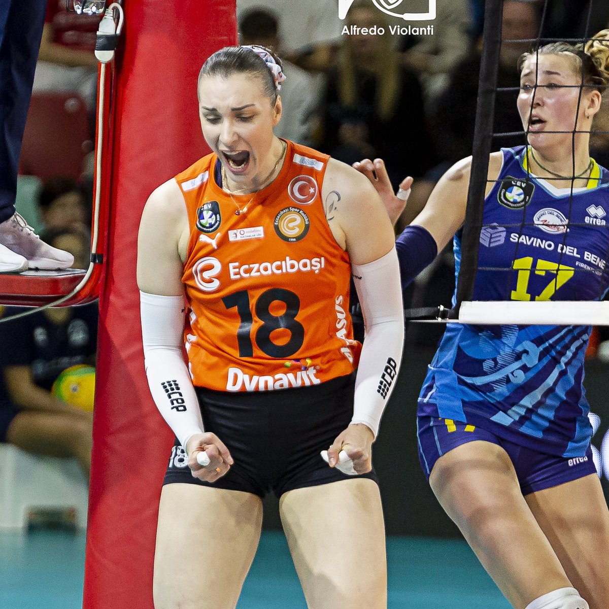 gibbybaris's tweet photo. 💥 Hande Baladın &amp; Irina Voronkova

- Alfredo Violanti / Blog Volleyland https://t.co/7ZuE3TcBRz