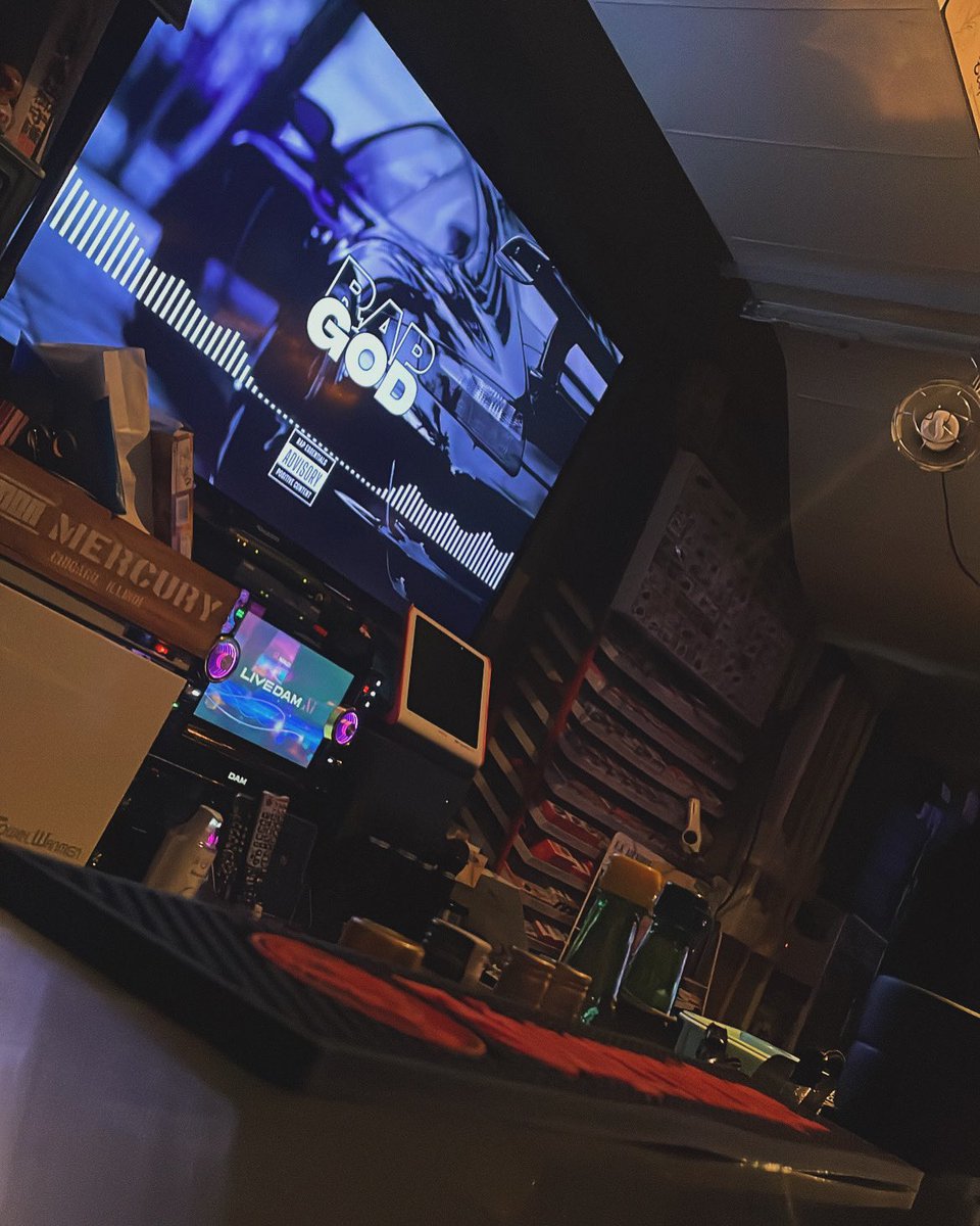 matsuyama_bace's tweet image. MATSUYAMABASEです！
早くも1週間の終わりですね！
オシャレな空間で美味しいお酒をいかがですか？
BASEでお待ちしております！

 #松山市BAR
 #愛媛県BAR
 #MATSUYAMABASE