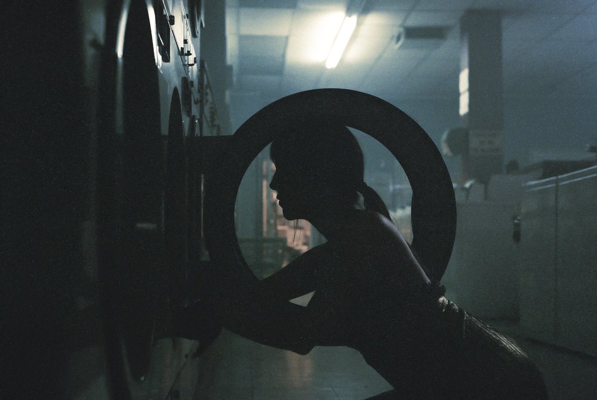 FeminaFilms's tweet photo. Step into the world of American Girl and uncover the truth 
 . 
. .
 Behind the scenes shot of @sofia_riba by director Andrea Riba on @CineStillFilm https://t.co/IrUhpyqTac