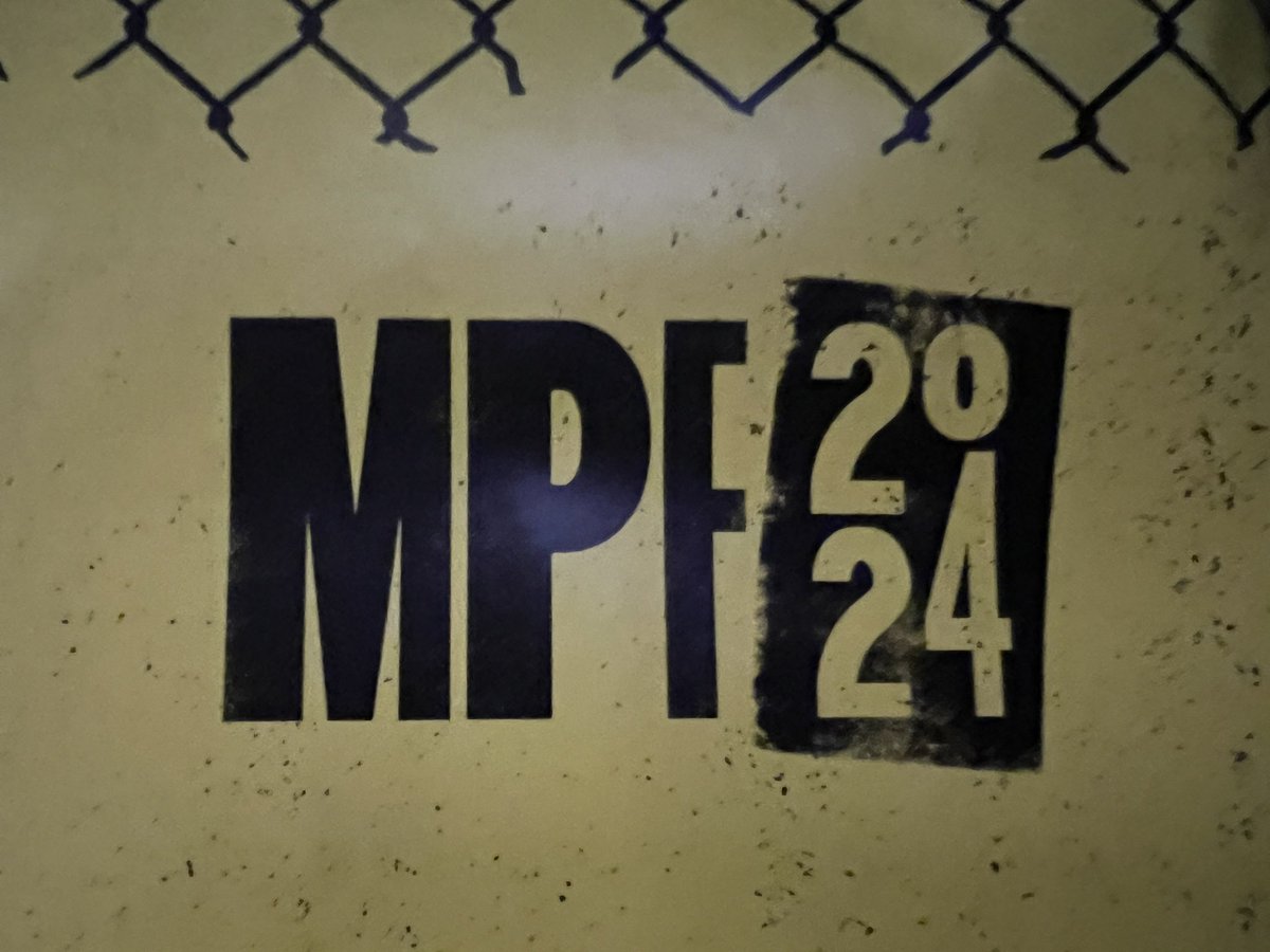 Few photos from tonight’s <a href="/_UnderOneRoof/">Under One Roof</a> 

2 of 2