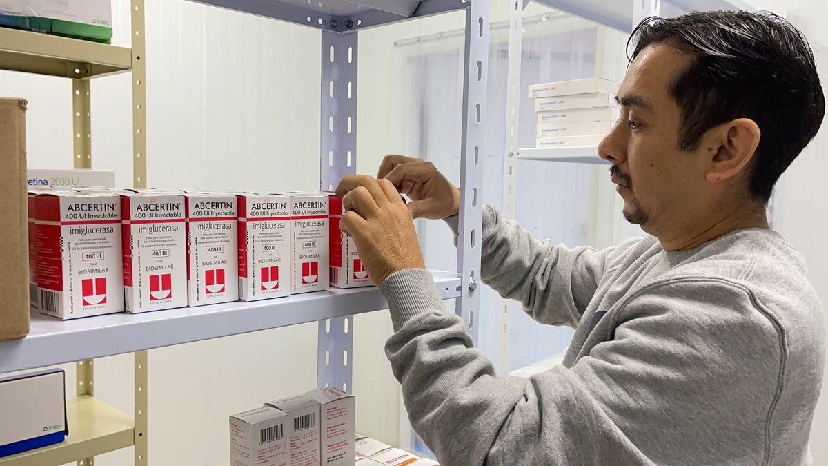 HIAyoraLoja's tweet photo. #EstoEsEcuador | En el Día Mundial de las Enfermedades Raras el compromiso de @Salud_Ec y el @HIAyoraLoja es ofrecer acceso a los tratamientos.
1️⃣4️⃣5️⃣ mil dólares se han invertido en la adquisición de imiglucerasa, medicamento que ayuda a los pacientes diagnosticados con gaucher. https://t.co/IxFAFJl7mm