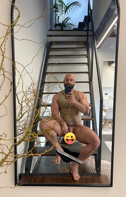 😜😜😜 https://t.co/U383VRSe9b