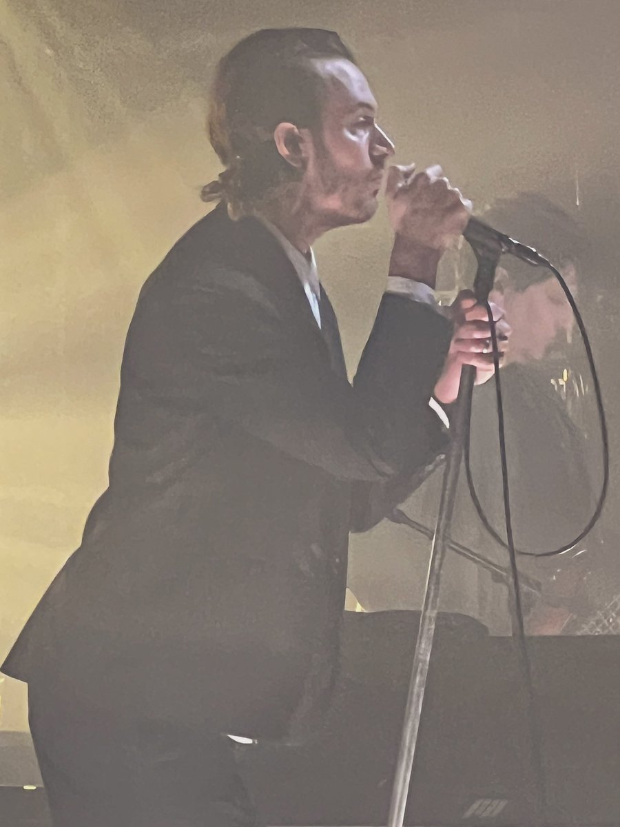 SecondCtyCoffee's tweet photo. The best band out there by a mile!! After a Leeds &amp; Liverpool double header were knackered but joyful. Teared up at No Harm. Manchester four nighter next time please!! Thank you guys for an incredible 48 hrs!! 🖤 #Editors https://t.co/VDRY1nyrrj