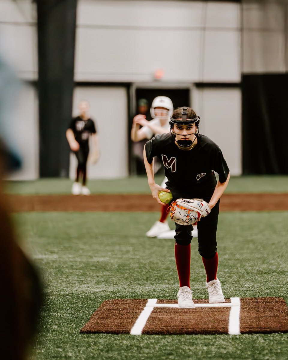 No fear. 😈

#MASHsoftball | #RaiseTheStandard