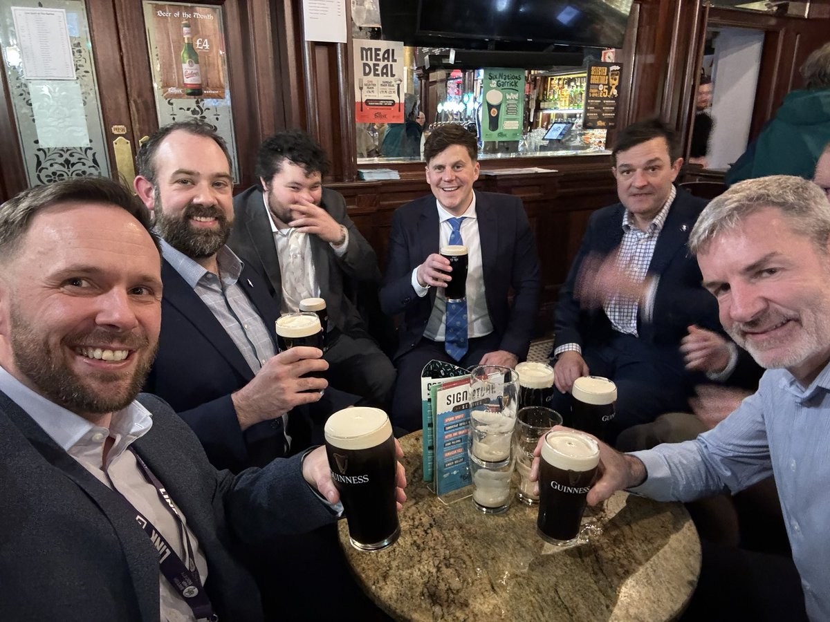 DominicMarley's tweet photo. It’s good to be “home”
Glad to extol the virtues of Irish traditions and cultures with my colleagues
#goodthingscometothosethatwait @GuinnessIreland #BHS24 @beautifulpints https://t.co/anHUJ0zlAO