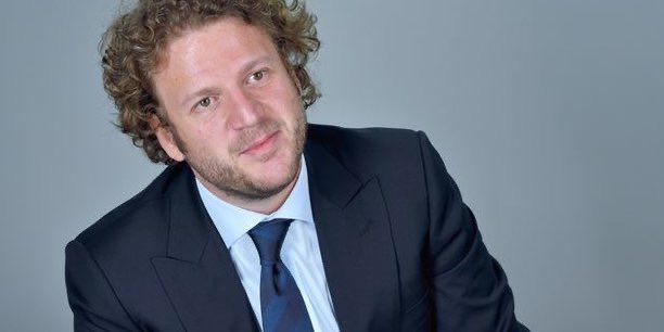 TheKeeper46's tweet image. ‼️💣💥👀💊💊‼️

David #Layani, PDG de #OnePoint entre au conseil d'administration d'#Atos

Or pour racheter le groupe, ce proche de #Macron a levé 500 millions € auprès de #Carlyle, une société d'investissement américaine liée à la #CIA, bras armé du #DeepState

⏩️ La..