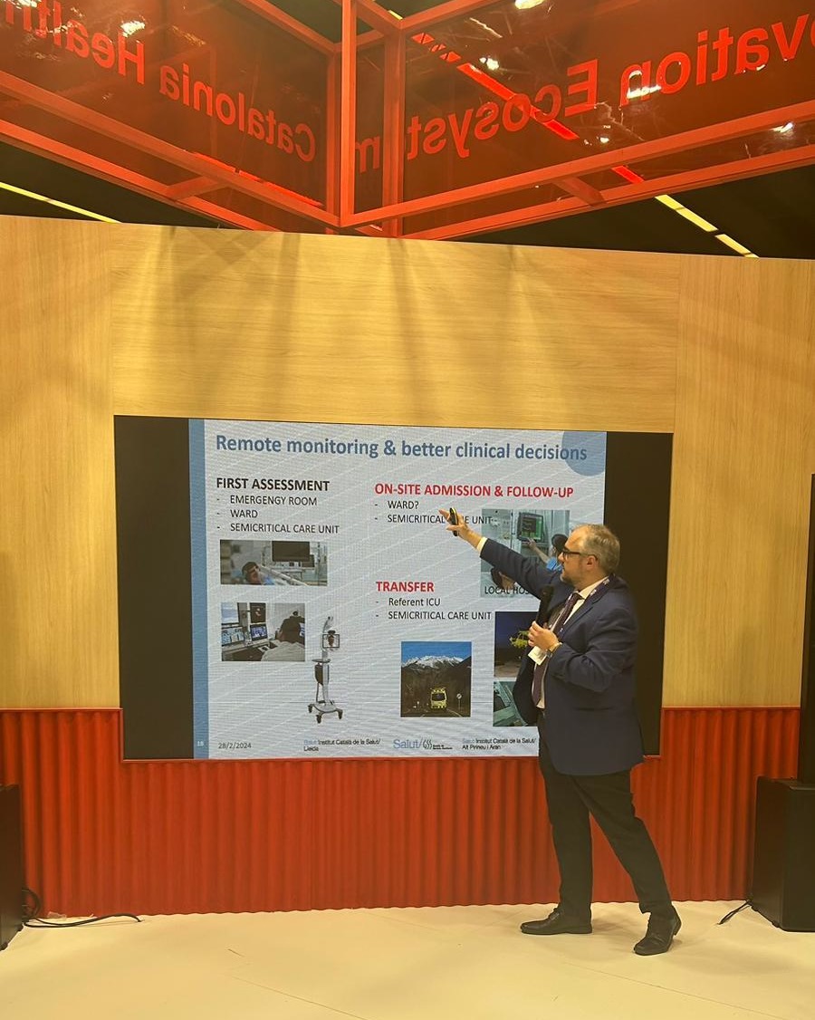 #MedicinaIntensiva estuvo presente en el #MWC2024 de Barcelona. El Dr. Caballero,jefe de servicio del H.U. Arnau de Vilanova, presentó el proyecto territorial y tecnológico 'UCI sin paredes' para el área de salud de Lleida,con centros conectados por helipuertos
📸HUA. de Vilanova