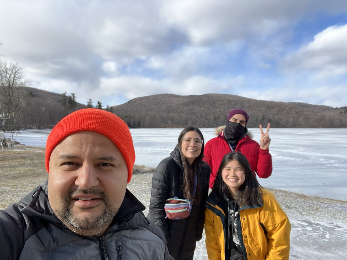 Chikitoo's tweet photo. At the Serpentinite, Fluids and Plate Boundary Deformation in Subduction Zones workshop in Québec 🇨🇦 @UNC_EMES @mcgillu @NSF #MetamorphicRocks #petrology #PTp https://t.co/zw7mQvapKM