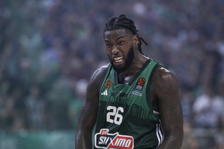 courtside_talks's tweet photo. Mathias Lessort leads PAO to a great victory over the leading host Real Madrid
Real Madrid 86:97 PAO 
#euroleague #realmadrid #panathinaikos #mathiaslessort #lessort https://t.co/EjFpykBSmL