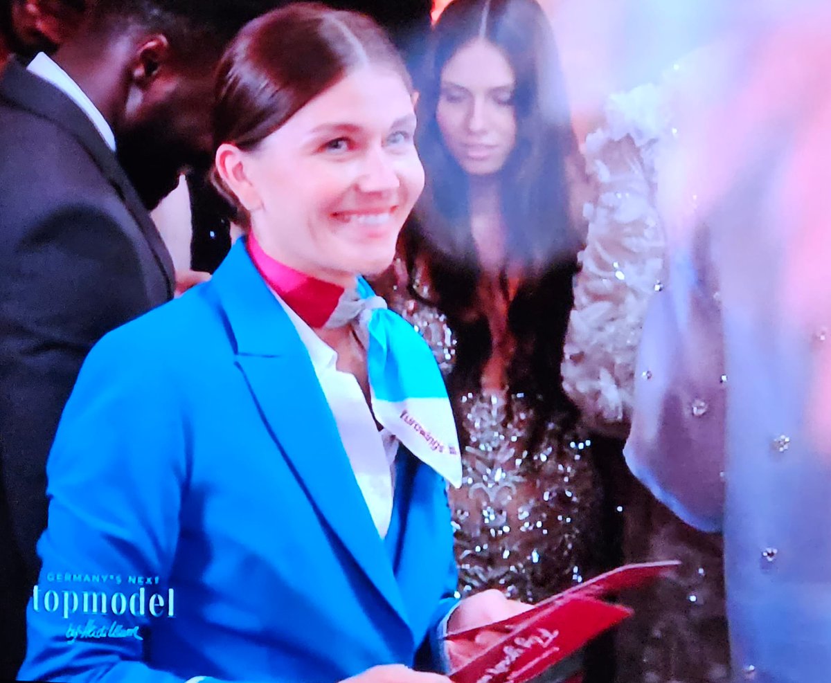 Wenn du Feierabend hast und sich der Chef nochmal meldet. #gntm