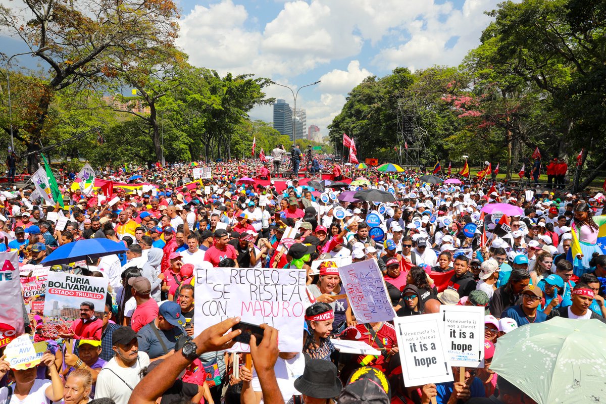 Nicolás Maduro tweet media