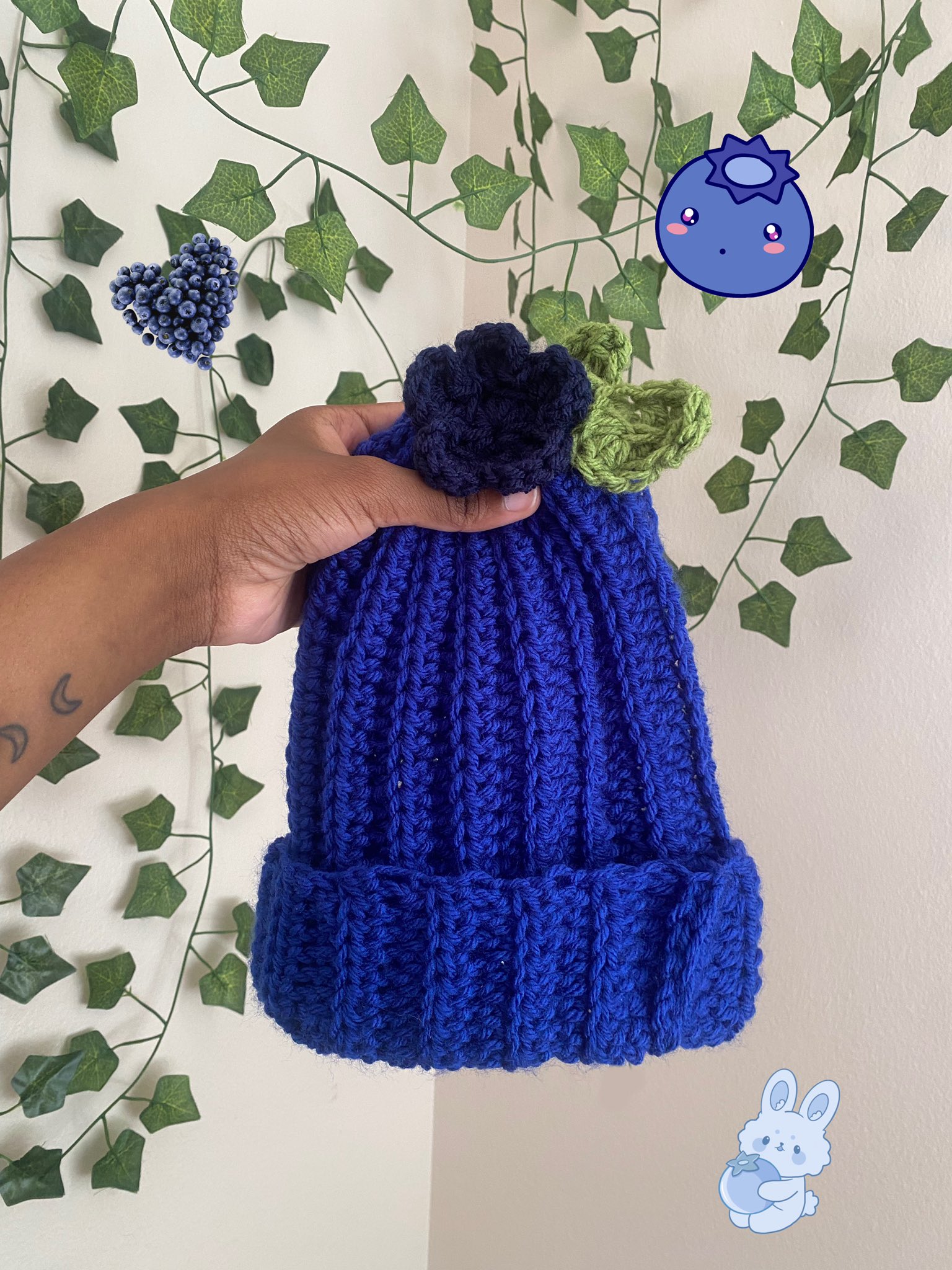 Blueberry Crochet Bucket Hat 