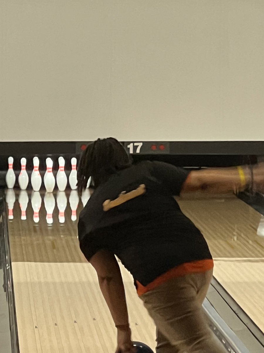 One of our very own @EIChargers competed in the KSHSAA 6A State Bowling Tournament. AJ has attended EIA all 4 years of high school. Some of her very proud teachers showed up to support her! We sure do love our kids! We’re super #WPSproud