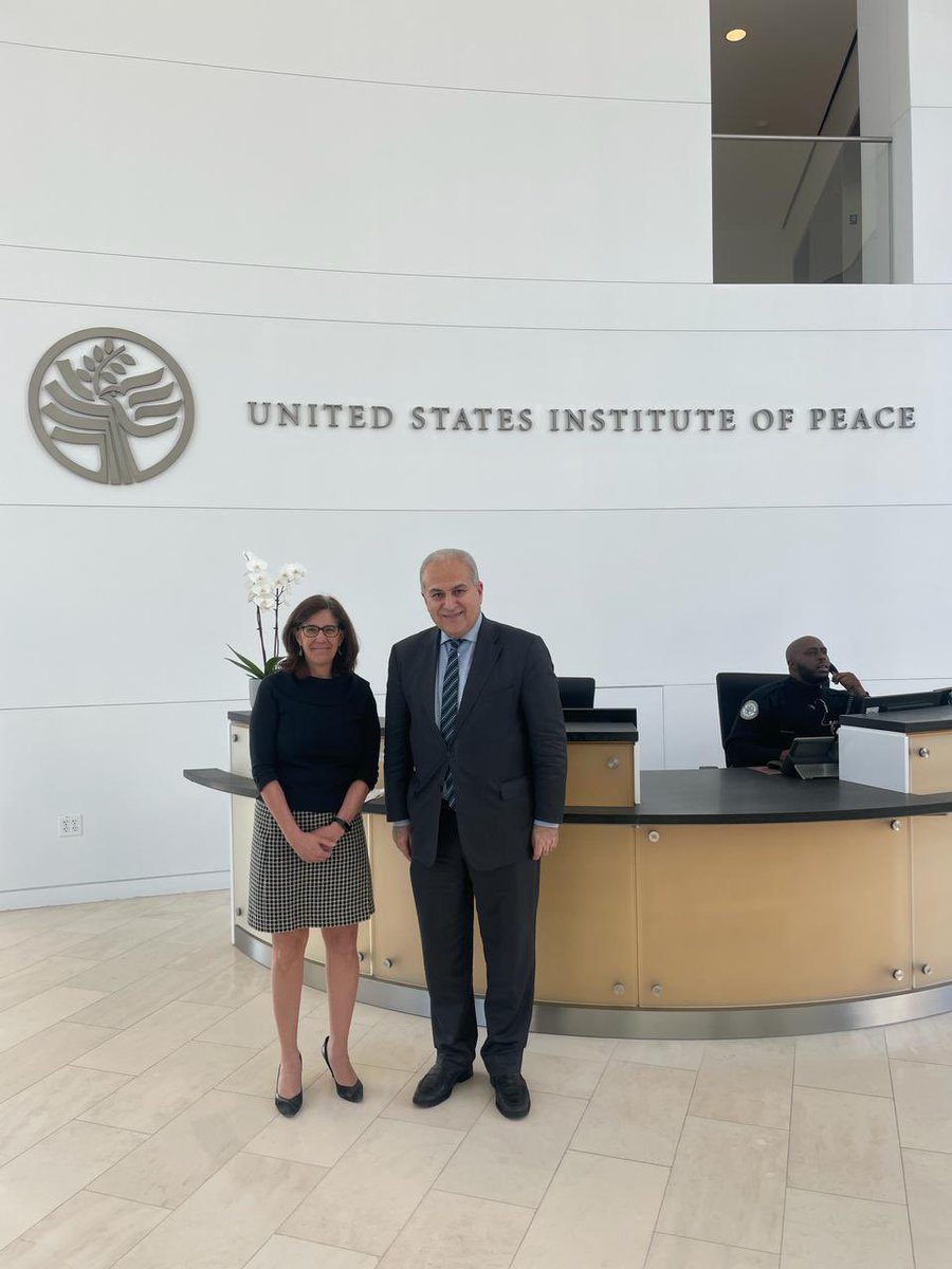 Informative meeting at @USIP with @myacoubian & #USIP officials. Shared updates on work of @CairoPeaceKeep & on @AswanForum, followed by insightful exchange on respective areas of work & issues of mutual interest in the pursuit of #peace & #security in #Africa & #MiddleEast.