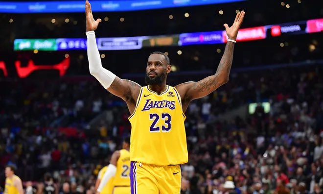 LeBron James 4th Quarter Masterclass against the Clippers last night (2/28/2024) Thread