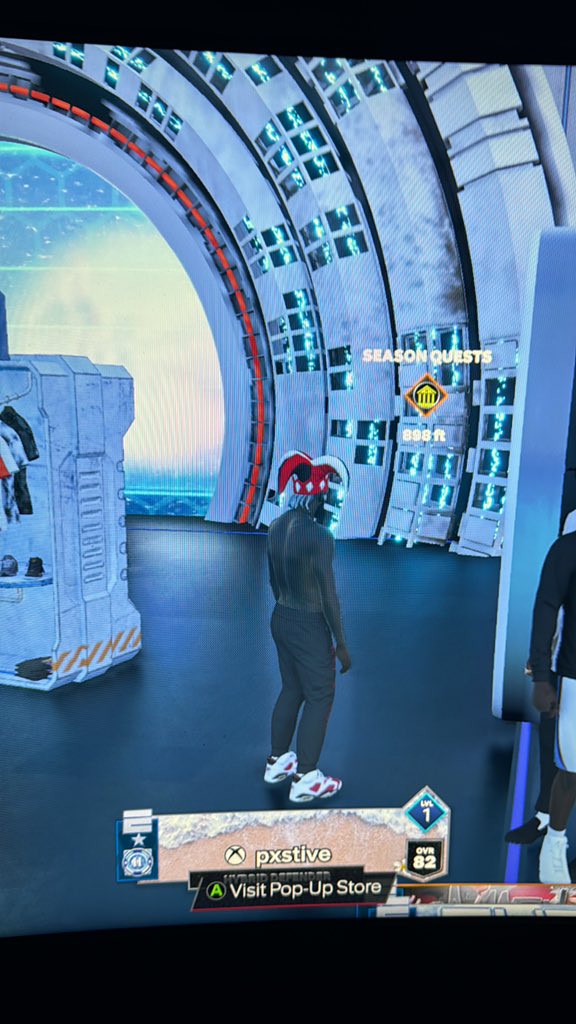 Slowbeeeeeeeee's tweet image. Who still play ts?