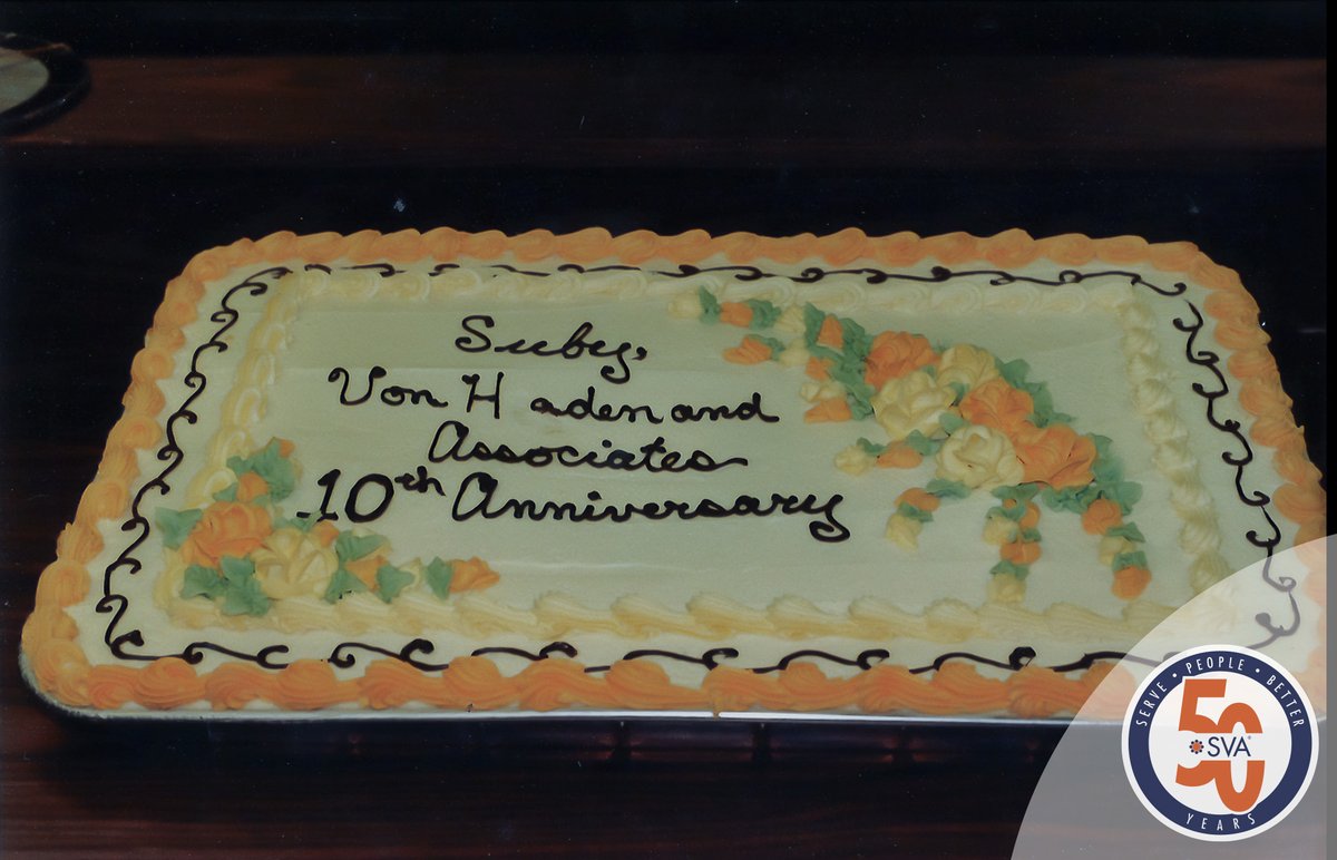 SVAcompanies's tweet photo. π₯ Cheers to ππ π²πππ«π¬! SVA employees enjoy a well-deserved celebration of this important milestone.
#SVA #WeAreSVA #50YearsofSVA #SVALooksBack #50YearsofServingPeopleBetter #SVAturns50 https://t.co/PCcHGlQBiW
