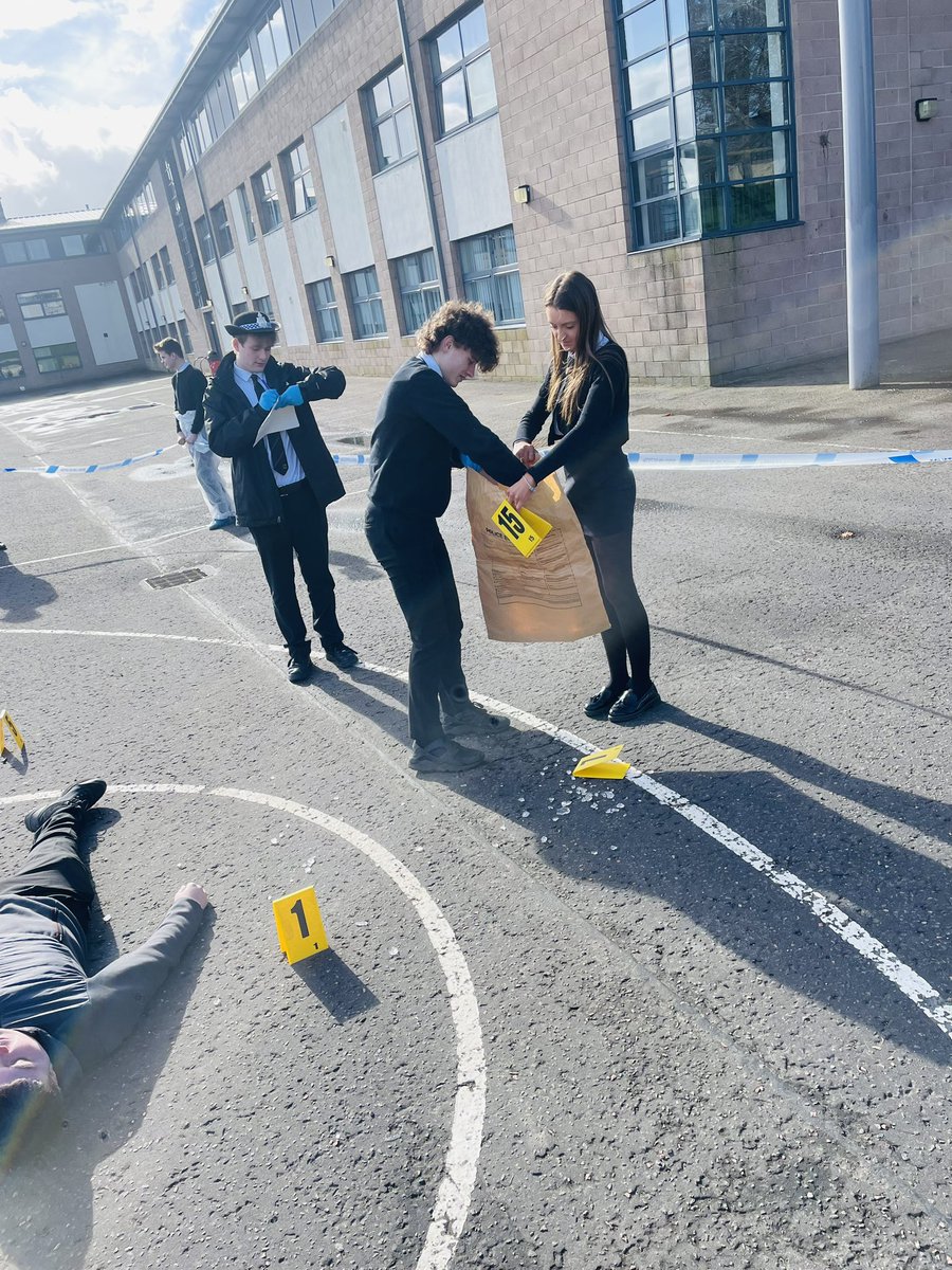 Our criminology class put their learning about crime scene protocol in to action today with PC Scott! Great enthusiasm from all and a lot of excitement over the plastic props! Well done team👏🏼👮<a href="/Boness_Academy/">Bo'ness Academy</a>