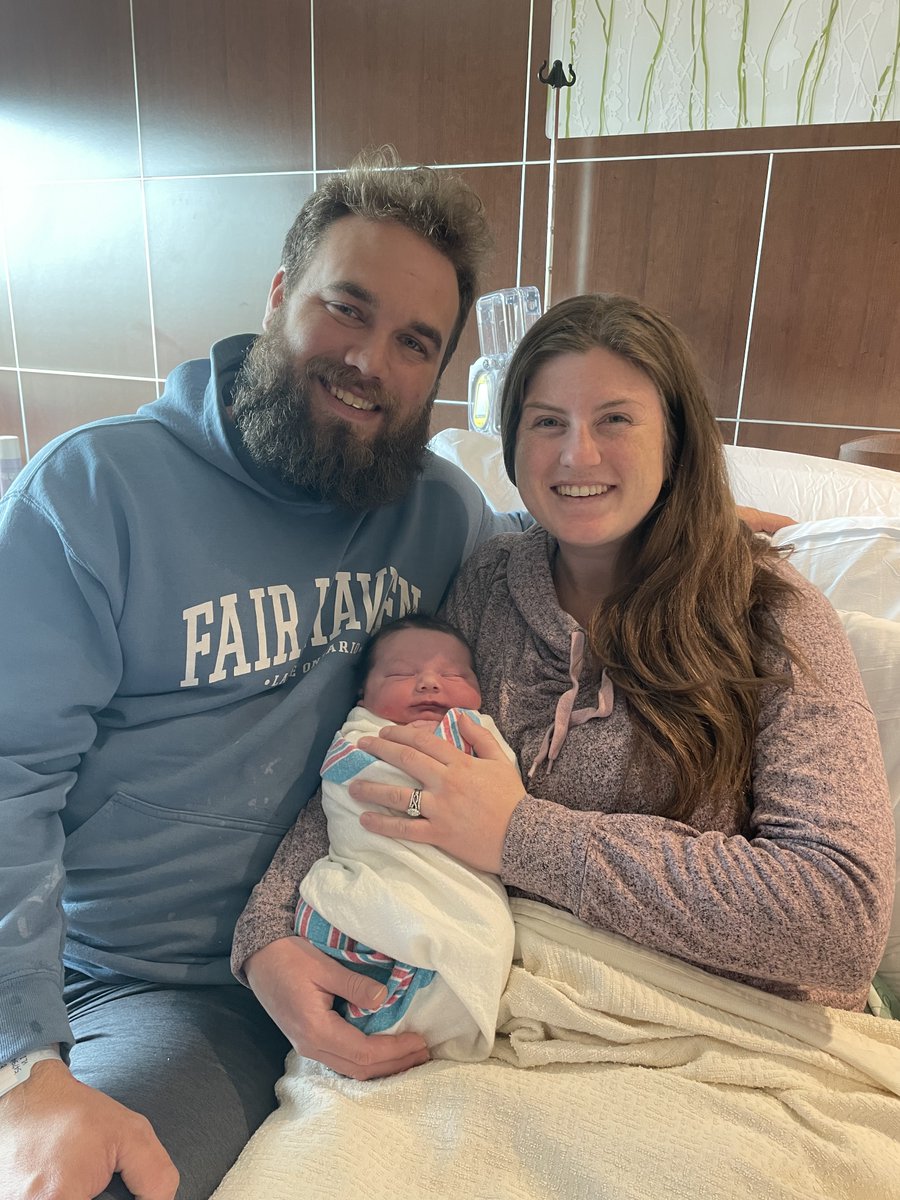 mmhweekly's tweet photo. Cooper &amp; Blaire Laudermilk delivered a healthy Leap Year baby at 4:41 a.m. at Novant Health Mint Hill Medical Center. The boy weighed just over 9 pounds &amp; measured 21 inches long. The Laudermilks have 2 other children, Lincoln, 3, &amp; Lillian, 2. (Photo courtesy of Novant Health) https://t.co/VR81YRHGHb
