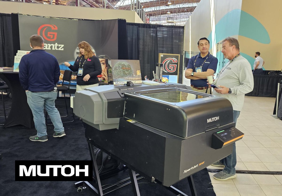 MutohAmerica's tweet photo. Exciting times at the Alliance Franchise Brands Convention this week! 👏 Head over to the Glantz booth for a firsthand look at the XpertJet 661UF or swing by the @ffellers booth to catch the XpertJet 1462UF in action! 🌟
#mutoh #mutohamerica #fellers #glantz #printgamestrong https://t.co/7fDNXXPO51