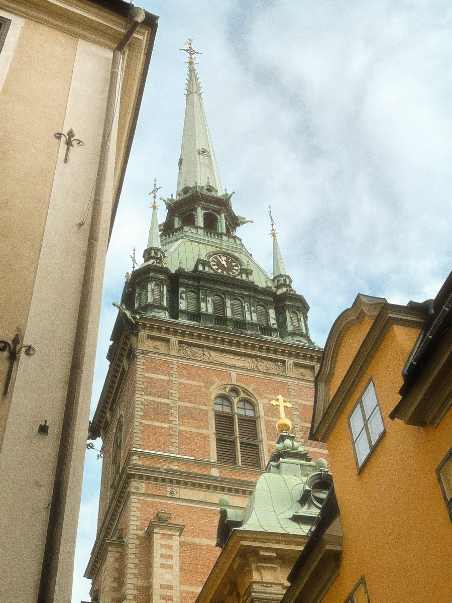 blear 2k tweet media