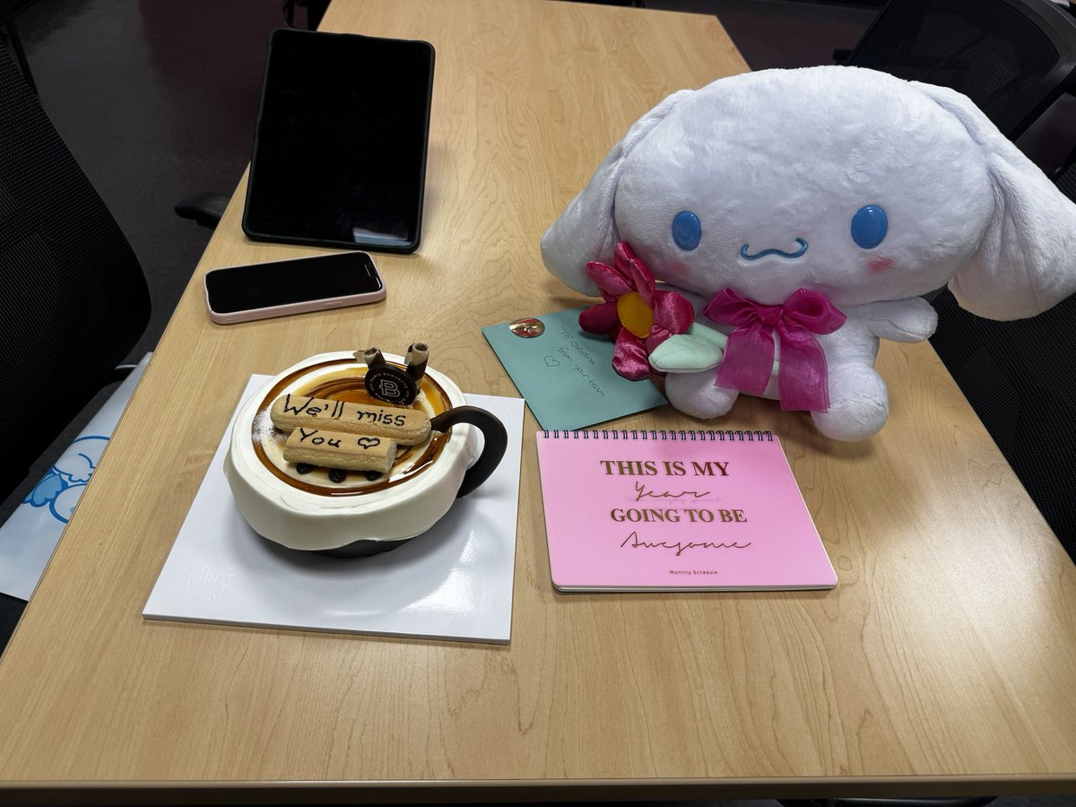 My coworkers are the sweetest 🩷I think I cried like 3 times today 😂