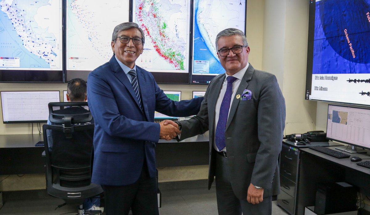 igp_peru's tweet photo. 📸 El IGP implementó con éxito el Sistema Integrado de Gestión que comprende los ISO 9001 (Gestión de calidad), 27001 (Seguridad de la información) y 37001 (Gestión Antisoborno).

Esta certificación respalda servicios del CENSIS en el monitoreo de la actividad sísmica en el país. https://t.co/YRg4tacgbY