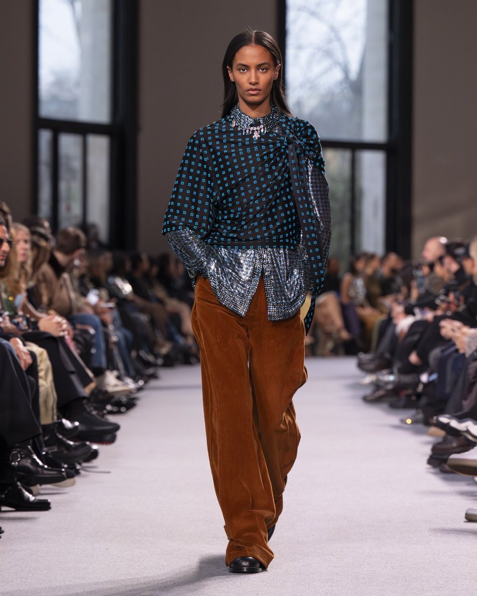 Mixed and unmatched. Discover the #Rabanne Fall-Winter 24 collection by Julien Dossena on rabanne.com.​ _​ #RabanneFW24