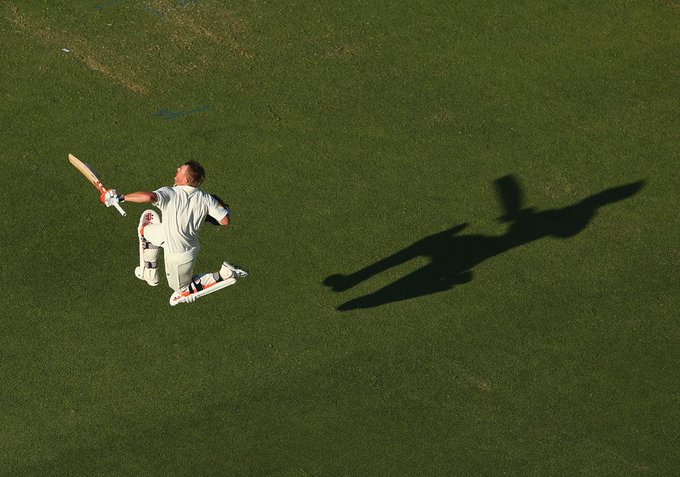 A superb use of shadows ... David Warner celebrates his double century, Australia and New Zealand, 2nd Test, Perth, November 2015 (Robert Cianflone/Getty Images). Robert's is a Twitter account worth following if you enjoy superb sports photography - @Sportsnapper71