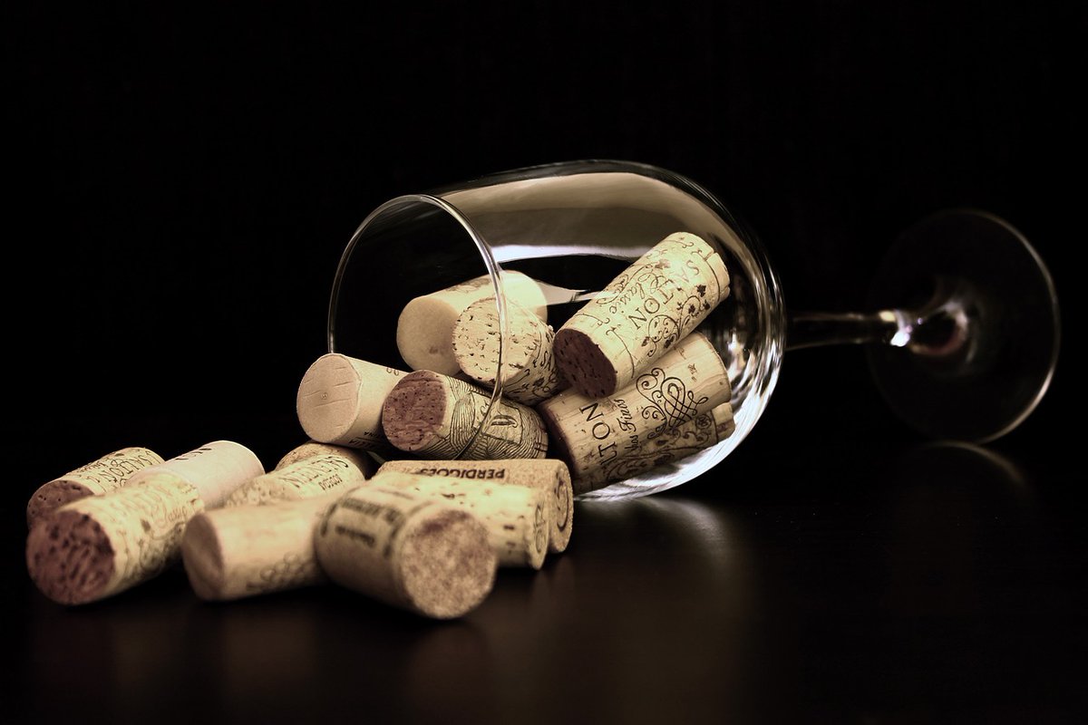 RacionRM's tweet photo. Escucha nuestro segundo programa!!!!!

1x02 - Una ración de actualidad... con una buena copa de vino 🍷🍷

https://t.co/NJ3O86OvXP https://t.co/t8VxsPDRwL