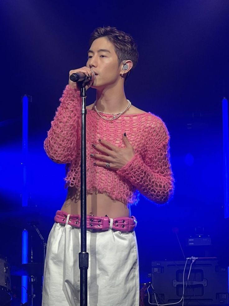 kpop moments that could kill achilleans tweet media