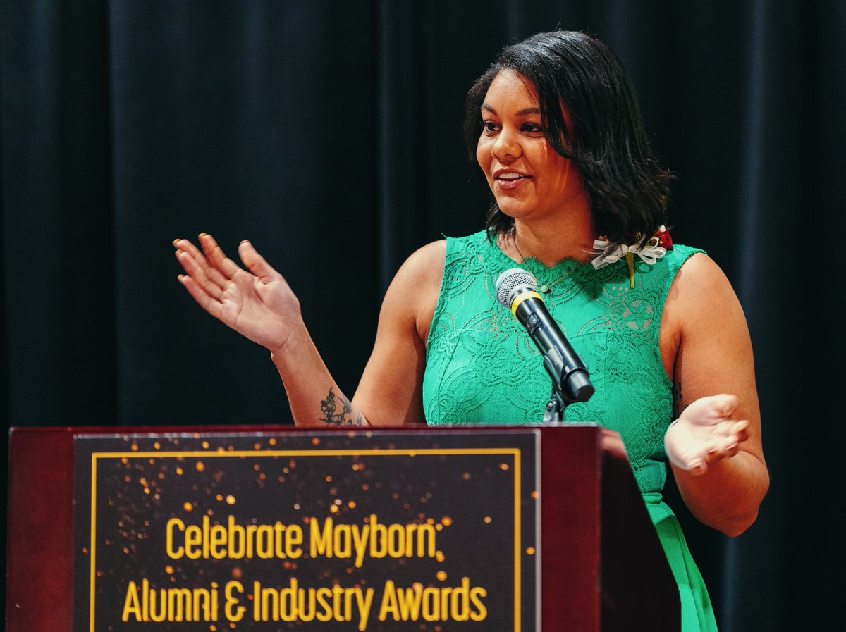 #TBT to last year at our amazing awards ceremony 🥳 Celebrate Mayborn: Alumni & Industry Awards is underway. Get excited for this weekend, and warm up those hands for a round of applause to our amazing honorees! Stay tuned for more #CelebrateMayborn24