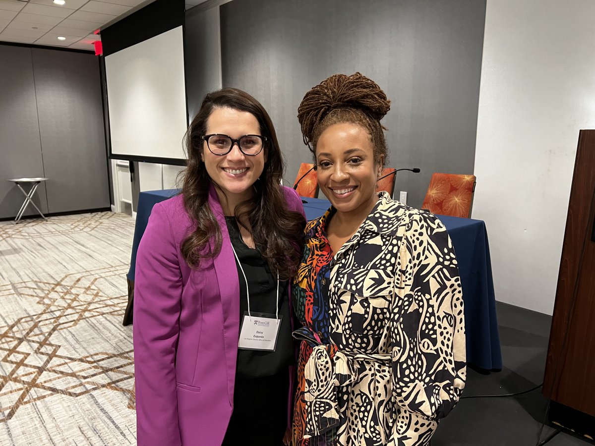 A_SolisMontero's tweet image. @WeAreEdLoC envisions a world where young people of color can thrive, capitalize on opportunities, and build generational wealth. Today, they sponsored the attendance of some members at @PennGSE’s Leading the Way Symposium to continue fighting the good fight. #WeAreEdLoC