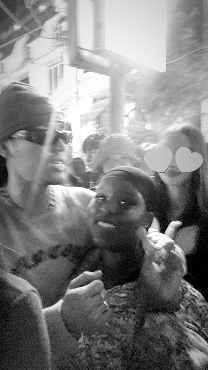 f • minsik signed my right cheek tweet media
