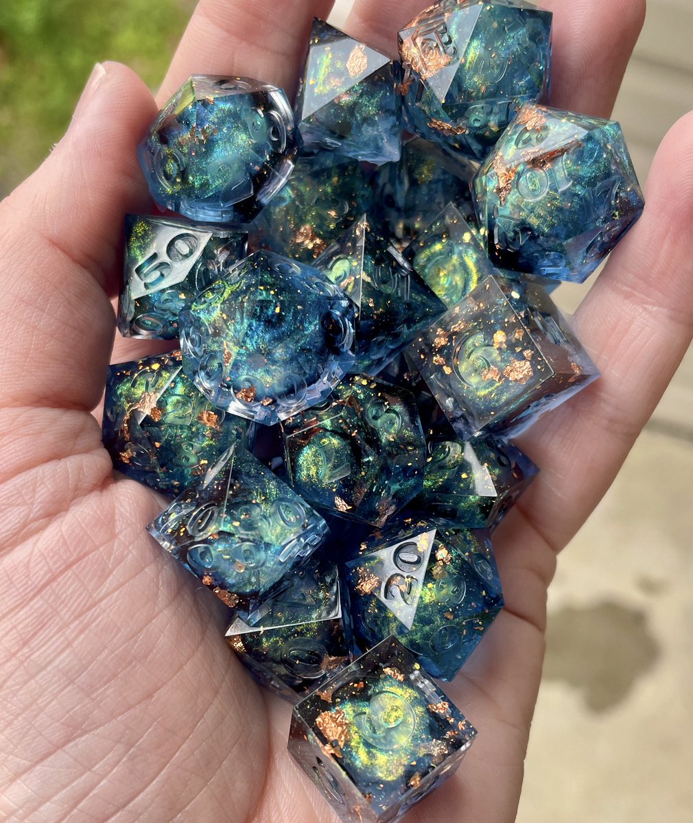 spellbound dice 🌿 DICE IN STOCK tweet media