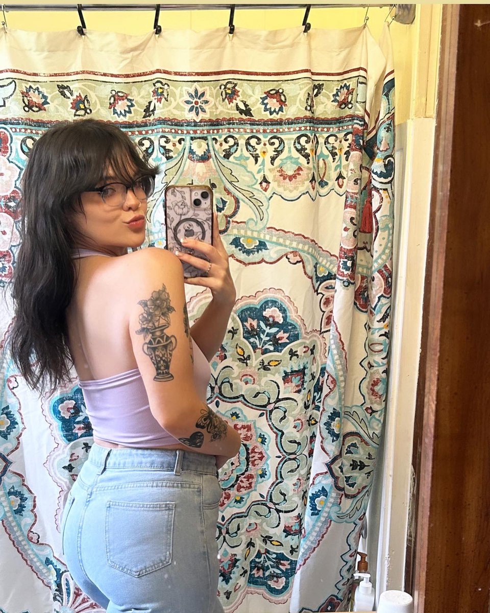 madyxo7's tweet image. Pisces season ☯️✨