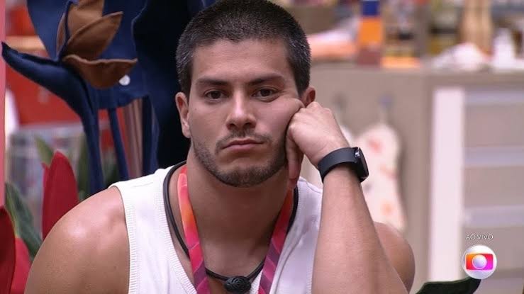 os 3 piores favoritos recentes que o bbb já teve todos ruins de prova, vitimistas, chatos, com máfia digital e torcida podre