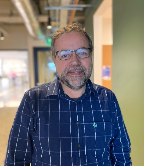 monod_bio's tweet photo. Today, we want to extend our gratitude to Dr. Alejandro Sosa Peinado, for his contributions during his time at #MonodBio. Alejandro, a professor at the @UNAM_MX, spent his sabbatical collaborating with us here in Seattle. We are grateful for the expertise he shared with us! https://t.co/GLcno1AVmL