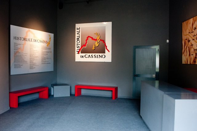 editorpress's tweet image. Cassino, riapre l’ Historiale, il museo ideato da Carlo Rambaldi dlvr.it/T3RlC7