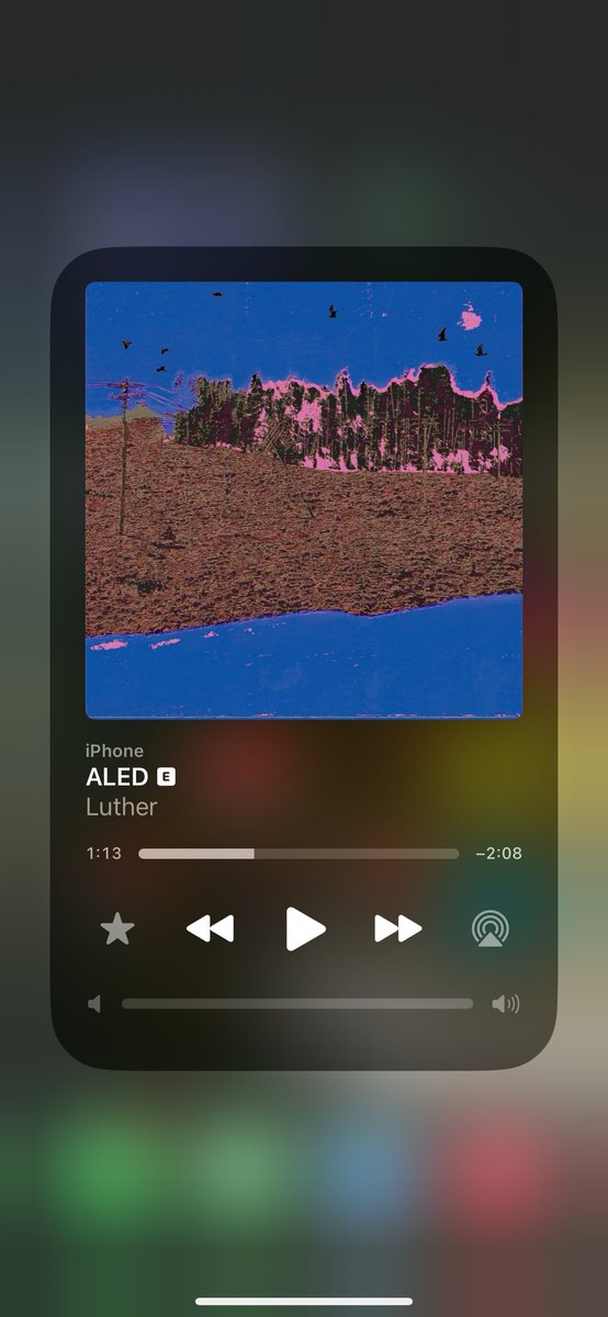 100ksanscontrat's tweet photo. JE SUIS TOUT NU LUTHER https://t.co/6LOx9V4nxY