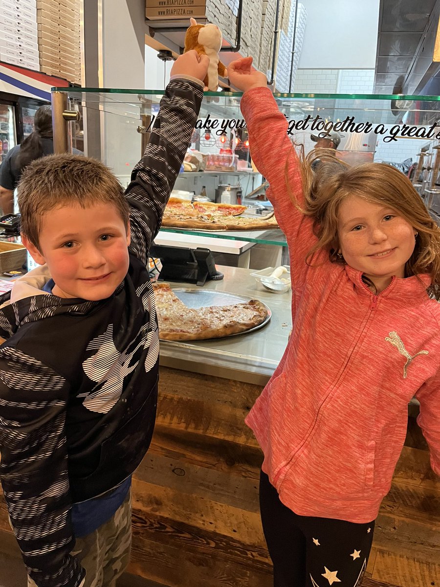 Constance DuFour tweet media