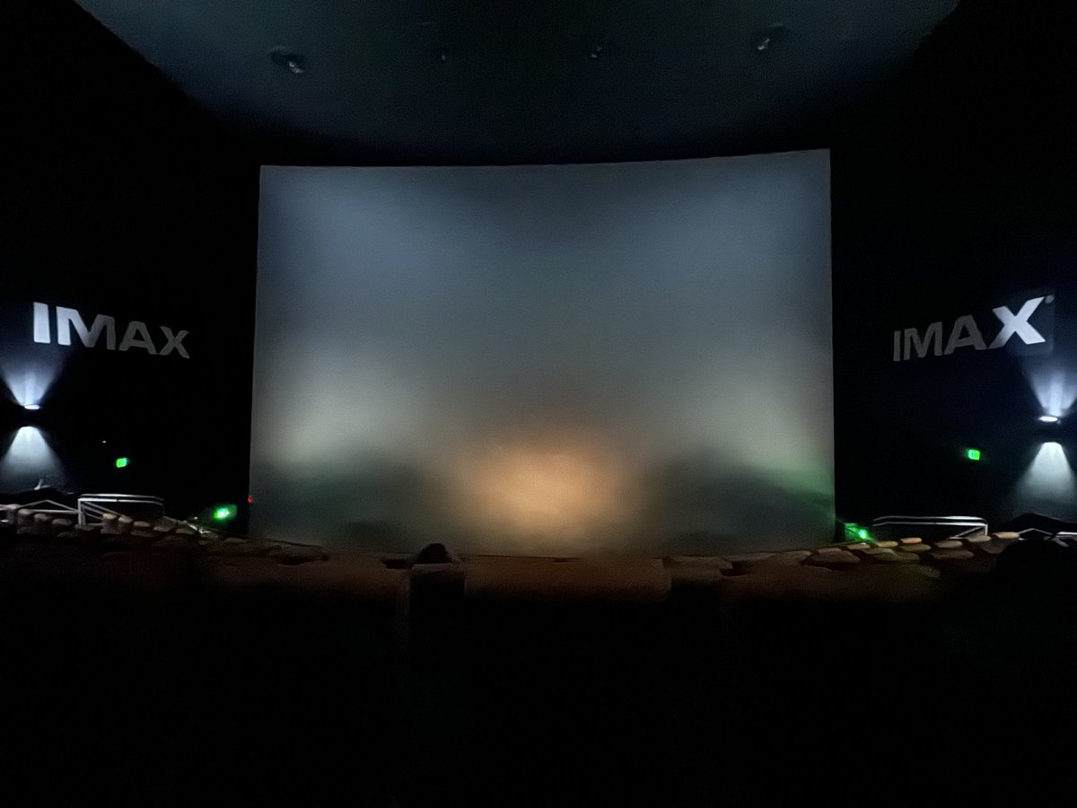 BEyondDaBliz's tweet photo. I’m ecstatic you were among us filmgoers that got to see TENET in IMAX how Nolan always intended.

I saw it yesterday in the largest IMAX theater I’ve been to by far! Although I’ve watched this film dozens of times it didn’t prepare me for the insanely visceral experience I had! https://t.co/tWnw5O44fS