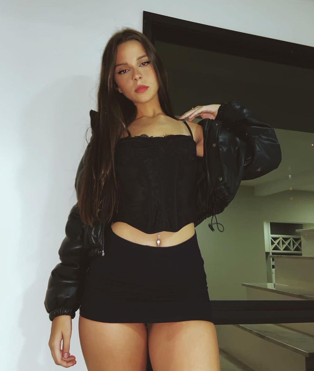 MDT03ALI's tweet photo. ⠀⠀୧   🪩   ᎓    nossα bαlαdα preferıdα
                     ‹   é fαzer festα nα suıte  *  .   ݁ .
⠀                #𝐁𝐑𝐎𝐀𝐃𝐖𝐀𝐘𝐏𝐀𝐑𝐓𝐘 https://t.co/YXT1837mXw